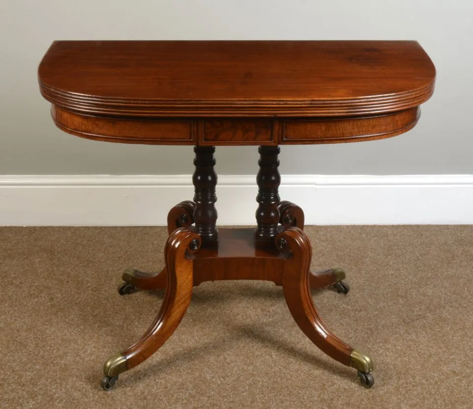 George III mahogany tea table Circa 1820